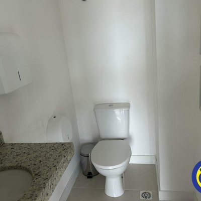 Salas/Conjuntos com 38m², 1 garagem, no bairro Trindade em Florianópolis