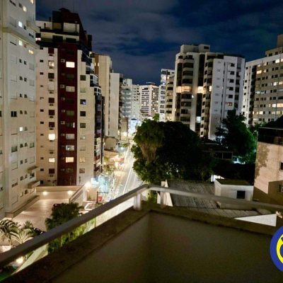 Apartamento com 158m², 3 quartos, 1 suíte, 1 garagem, no bairro Centro em Florianópolis