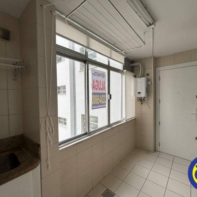 Apartamento com 158m², 3 quartos, 1 suíte, 1 garagem, no bairro Centro em Florianópolis