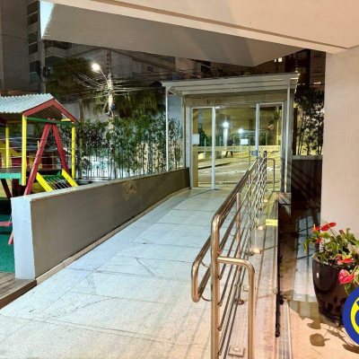 Apartamento com 158m², 3 quartos, 1 suíte, 1 garagem, no bairro Centro em Florianópolis