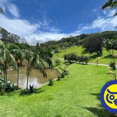 Casa com 600m², 5 quartos, 5 suítes, 10 garagens, no bairro Jardim Cidade de Florianópolis em São José