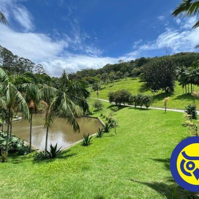 Casa com 600m², 5 quartos, 5 suítes, 10 garagens, no bairro Jardim Cidade de Florianópolis em São José