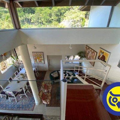 Casa com 600m², 5 quartos, 5 suítes, 10 garagens, no bairro Jardim Cidade de Florianópolis em São José