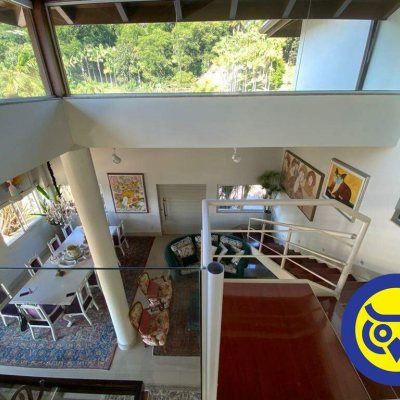 Casa com 600m², 5 quartos, 5 suítes, 10 garagens, no bairro Jardim Cidade de Florianópolis em São José