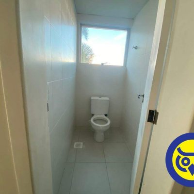 Salas/Conjuntos com 912m², 6 garagens, no bairro Trindade em Florianópolis