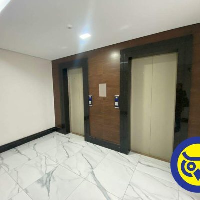 Sala com 83m², no bairro Centro em Florianópolis