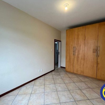 Apartamento com 76m², 2 quartos, 1 garagem, no bairro Centro em Florianópolis