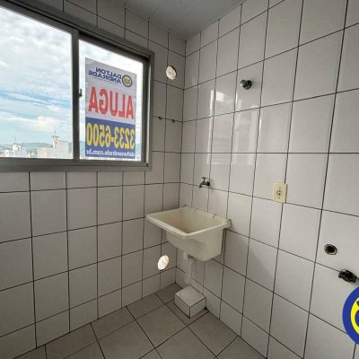 Apartamento com 64m², 2 quartos, 1 garagem, no bairro Trindade em Florianópolis