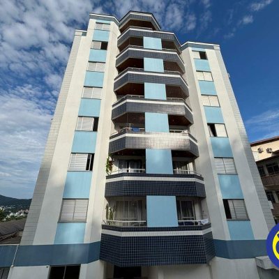 Apartamento com 64m², 2 quartos, 1 garagem, no bairro Trindade em Florianópolis