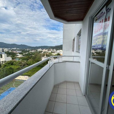 Apartamento com 64m², 2 quartos, 1 garagem, no bairro Trindade em Florianópolis