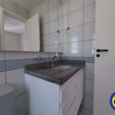 Apartamento com 87m², 3 quartos, 1 suíte, 1 garagem, no bairro Trindade em Florianópolis