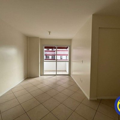 Apartamento com 87m², 3 quartos (sendo 1 suíte), 1 garagem, no bairro Trindade em Florianópolis