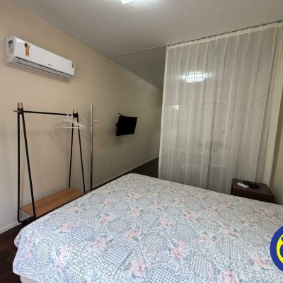 Apartamento com 32m², 1 quarto, no bairro Centro em Florianópolis