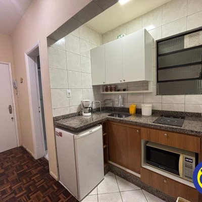 Apartamento com 32m², 1 quarto, no bairro Centro em Florianópolis