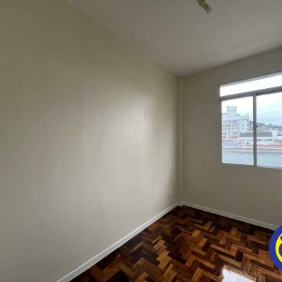 Apartamento com 64m², 3 quartos, 1 garagem, no bairro Centro em Florianópolis