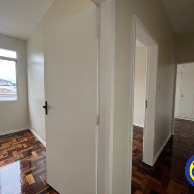 Apartamento com 64m², 3 quartos, 1 garagem, no bairro Centro em Florianópolis