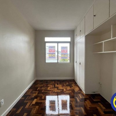 Apartamento com 64m², 3 quartos, 1 garagem, no bairro Centro em Florianópolis