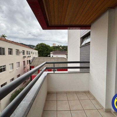 Apartamento com 109m², 3 quartos (sendo 1 suíte), 1 garagem, no bairro Centro em Florianópolis