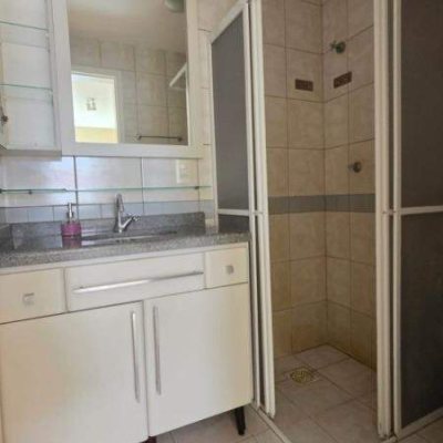 Apartamento com 100m², 2 quartos (sendo 1 suíte), 1 garagem, no bairro Trindade em Florianópolis