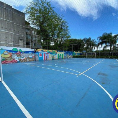 Apartamento com 100m², 2 quartos (sendo 1 suíte), 1 garagem, no bairro Trindade em Florianópolis