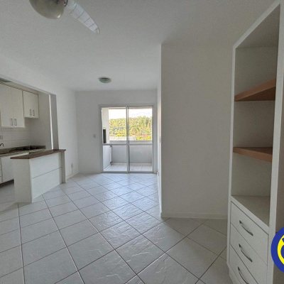 Apartamento com 68m², 2 quartos, 1 suíte, 1 garagem, no bairro Itacorubi em Florianópolis