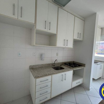 Apartamento com 68m², 2 quartos, 1 suíte, 1 garagem, no bairro Itacorubi em Florianópolis