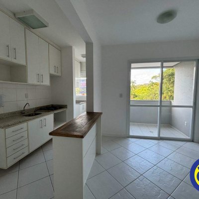 Apartamento com 68m², 2 quartos, 1 suíte, 1 garagem, no bairro Itacorubi em Florianópolis