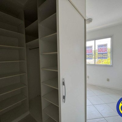 Apartamento com 68m², 2 quartos, 1 suíte, 1 garagem, no bairro Itacorubi em Florianópolis
