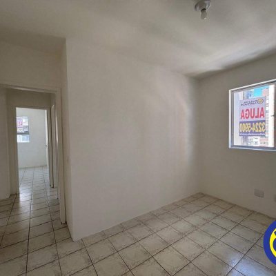 Apartamento com 90m², 2 quartos, 1 garagem, no bairro Centro em Florianópolis