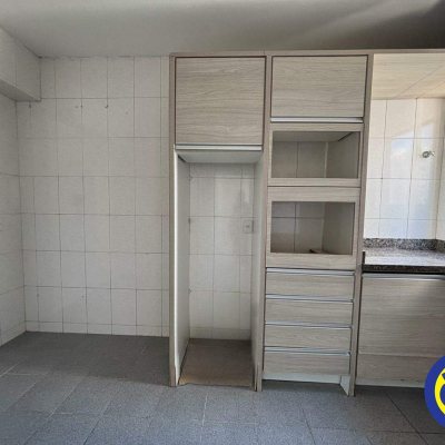 Apartamento com 90m², 2 quartos, 1 garagem, no bairro Centro em Florianópolis