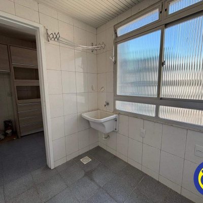 Apartamento com 90m², 2 quartos, 1 garagem, no bairro Centro em Florianópolis