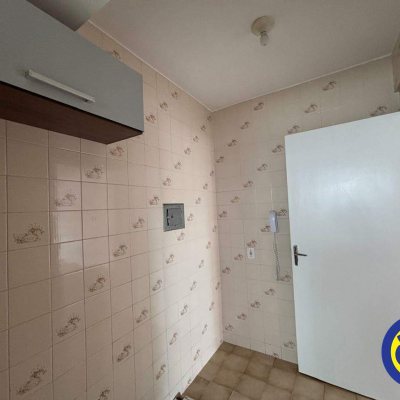 Apartamento com 60m², 2 quartos, 1 garagem, no bairro Universidade em Florianópolis