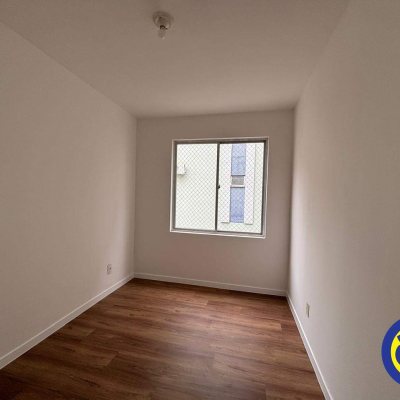 Apartamento com 60m², 2 quartos, 1 garagem, no bairro Universidade em Florianópolis