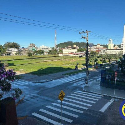 Apartamento com 66m², 2 quartos (sendo 1 suíte), no bairro Canasvieiras em Florianópolis
