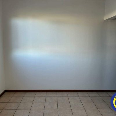 Apartamento com 66m², 2 quartos (sendo 1 suíte), no bairro Canasvieiras em Florianópolis