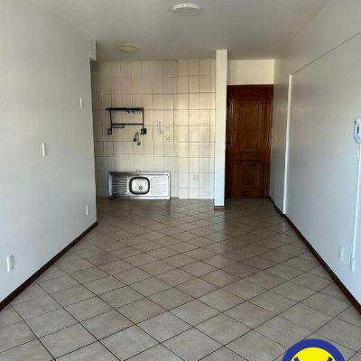 Apartamento com 66m², 2 quartos (sendo 1 suíte), no bairro Canasvieiras em Florianópolis