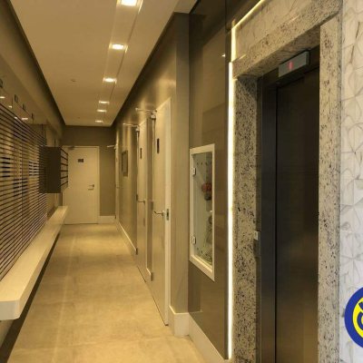 Apartamento com 35m², 1 quarto, 1 garagem, no bairro Centro em Florianópolis