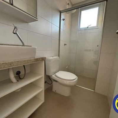 Apartamento com 59m², 1 quarto, 1 garagem, no bairro Centro em Florianópolis