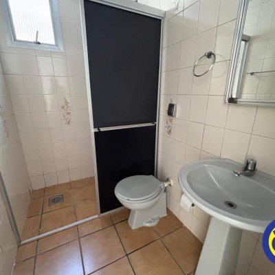 Apartamento com 40m², 1 quarto, no bairro Centro em Florianópolis