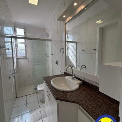 Apartamento com 118m², 3 quartos (sendo 2 suítes), 1 garagem, no bairro Centro em Florianópolis
