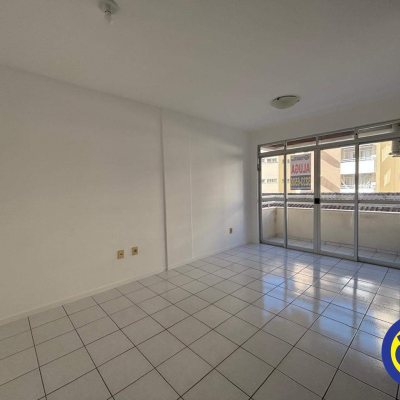 Apartamento com 50m², 1 quarto, 1 garagem, no bairro Itacorubi em Florianópolis