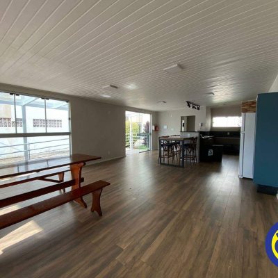 Apartamento com 49m², 2 quartos, 1 garagem, no bairro Trindade em Florianópolis
