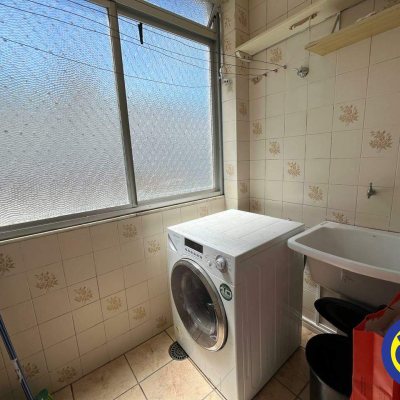 Apartamento com 49m², 2 quartos, 1 garagem, no bairro Trindade em Florianópolis