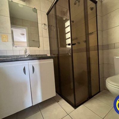 Apartamento com 71m², 2 quartos, 1 suíte, 1 garagem, no bairro Trindade em Florianópolis