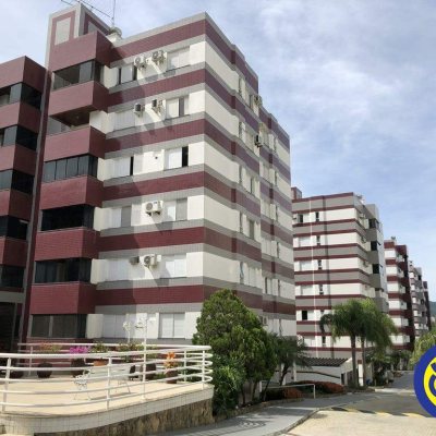 Apartamento com 71m², 2 quartos, 1 suíte, 1 garagem, no bairro Trindade em Florianópolis