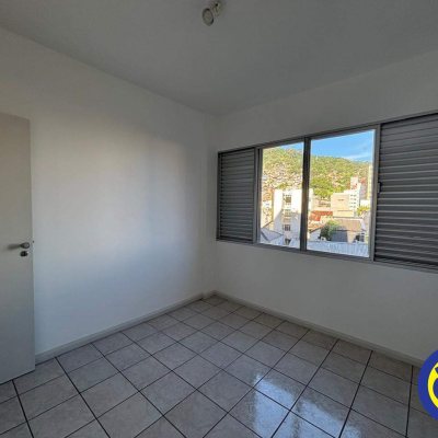 Apartamento com 89m², 3 quartos, 1 garagem, no bairro Centro em Florianópolis