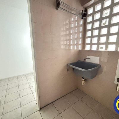 Apartamento com 89m², 3 quartos, 1 garagem, no bairro Centro em Florianópolis