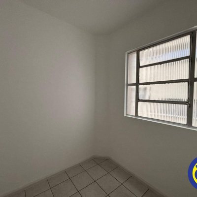 Apartamento com 89m², 3 quartos, 1 garagem, no bairro Centro em Florianópolis