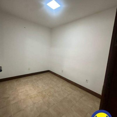 Casa com 280m², 6 garagens, no bairro Centro em Florianópolis