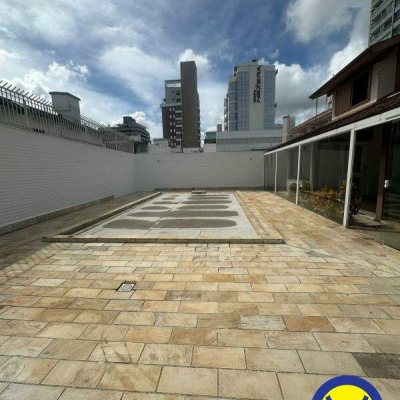 Casa com 280m², 6 garagens, no bairro Centro em Florianópolis